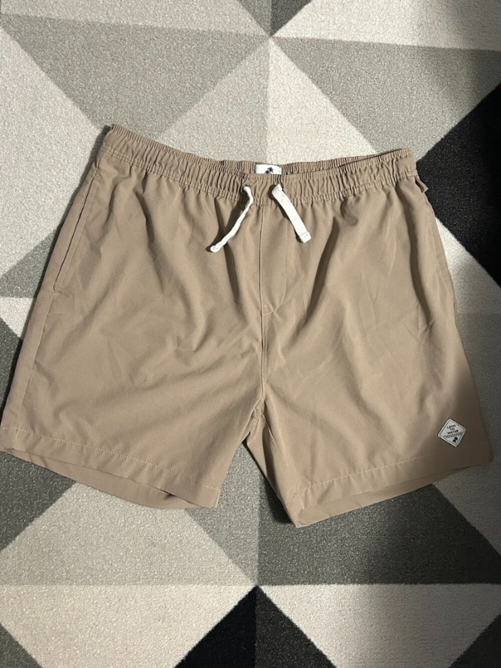 Land‎ To Water Tan Ripstop Hybrid Elastic Waist Men's 6.5” Shorts Size XXL